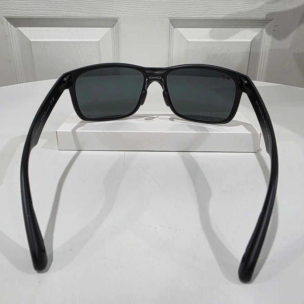 NWT Maui Jim RED SANDS Sunglasses Polarized.